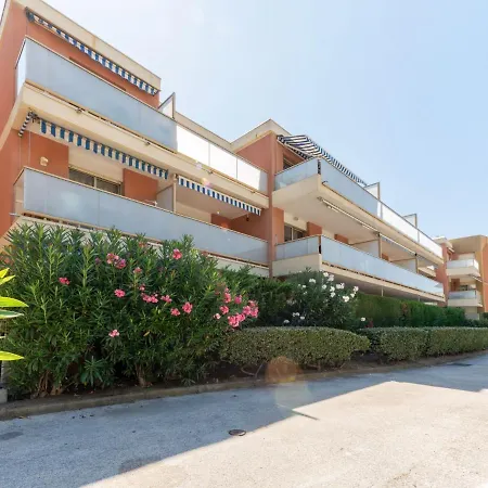 Apartment La Croix Du Sud-28 By Interhome *
